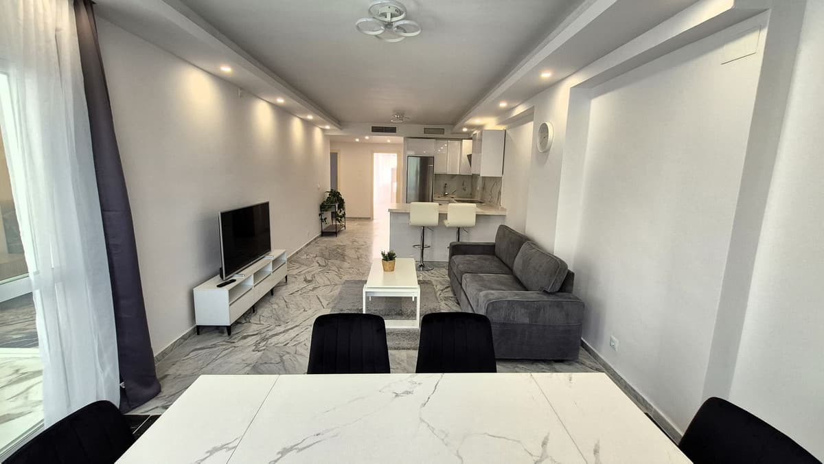 Ground Floor Apartment in Bahía de Marbella — photo 6 of 10