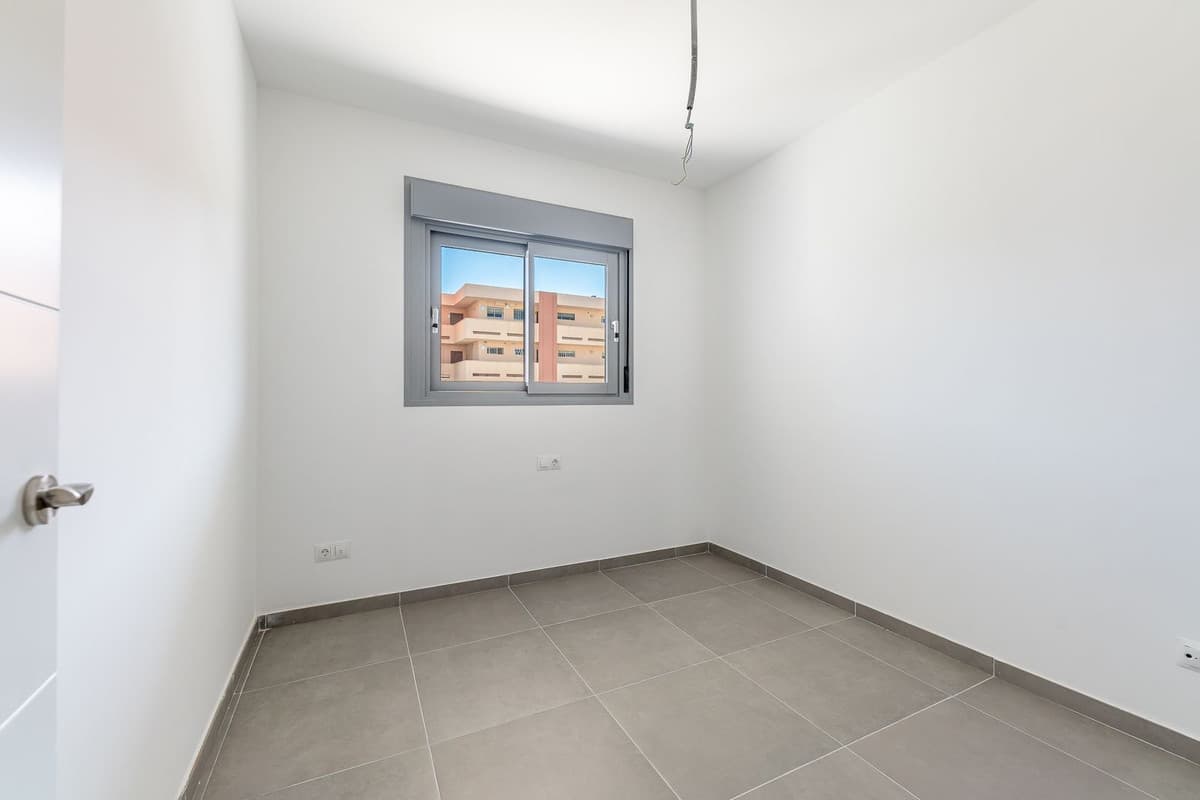 Middle Floor Apartment in Benalmadena — photo 10 of 10