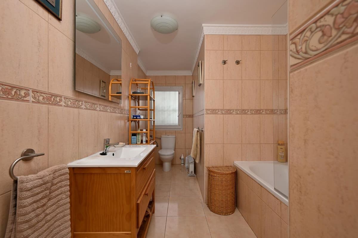 Detached Villa in Alhaurín el Grande — photo 6 of 10