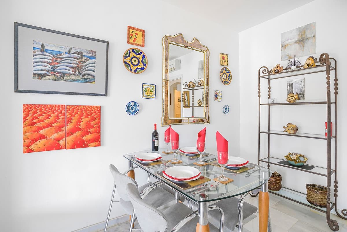 Middle Floor Apartment in Calahonda — photo 10 of 10