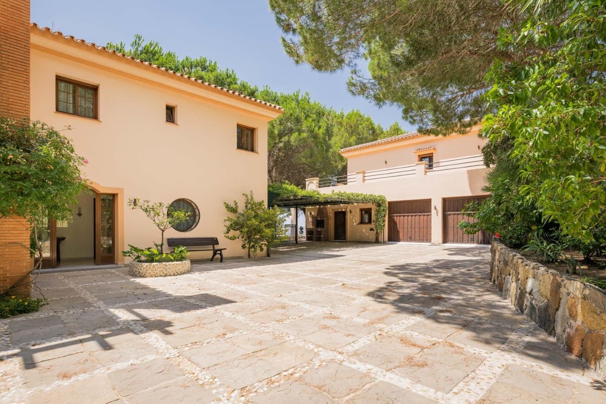 Detached Villa in Ojén — photo 9 of 10