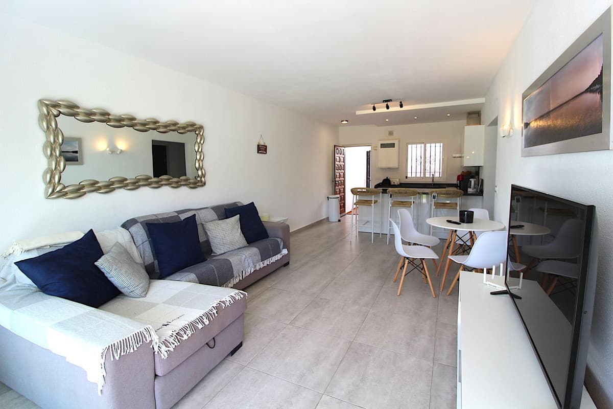 Ground Floor Apartment in El Paraiso — photo 3 of 10