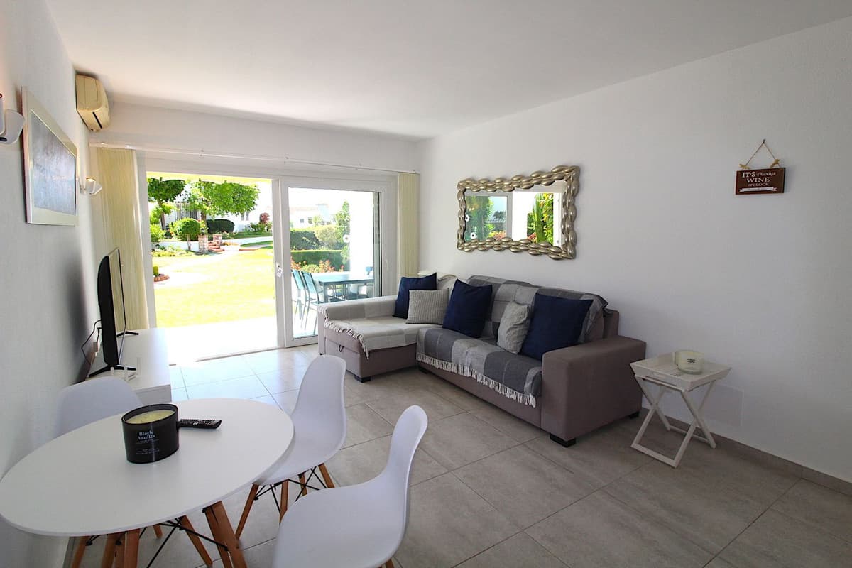 Ground Floor Apartment in El Paraiso — photo 9 of 10