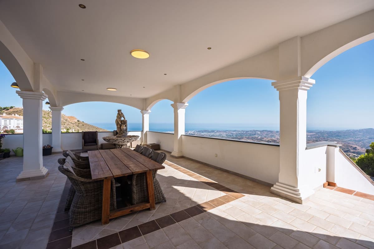 Detached Villa in Mijas — photo 5 of 10