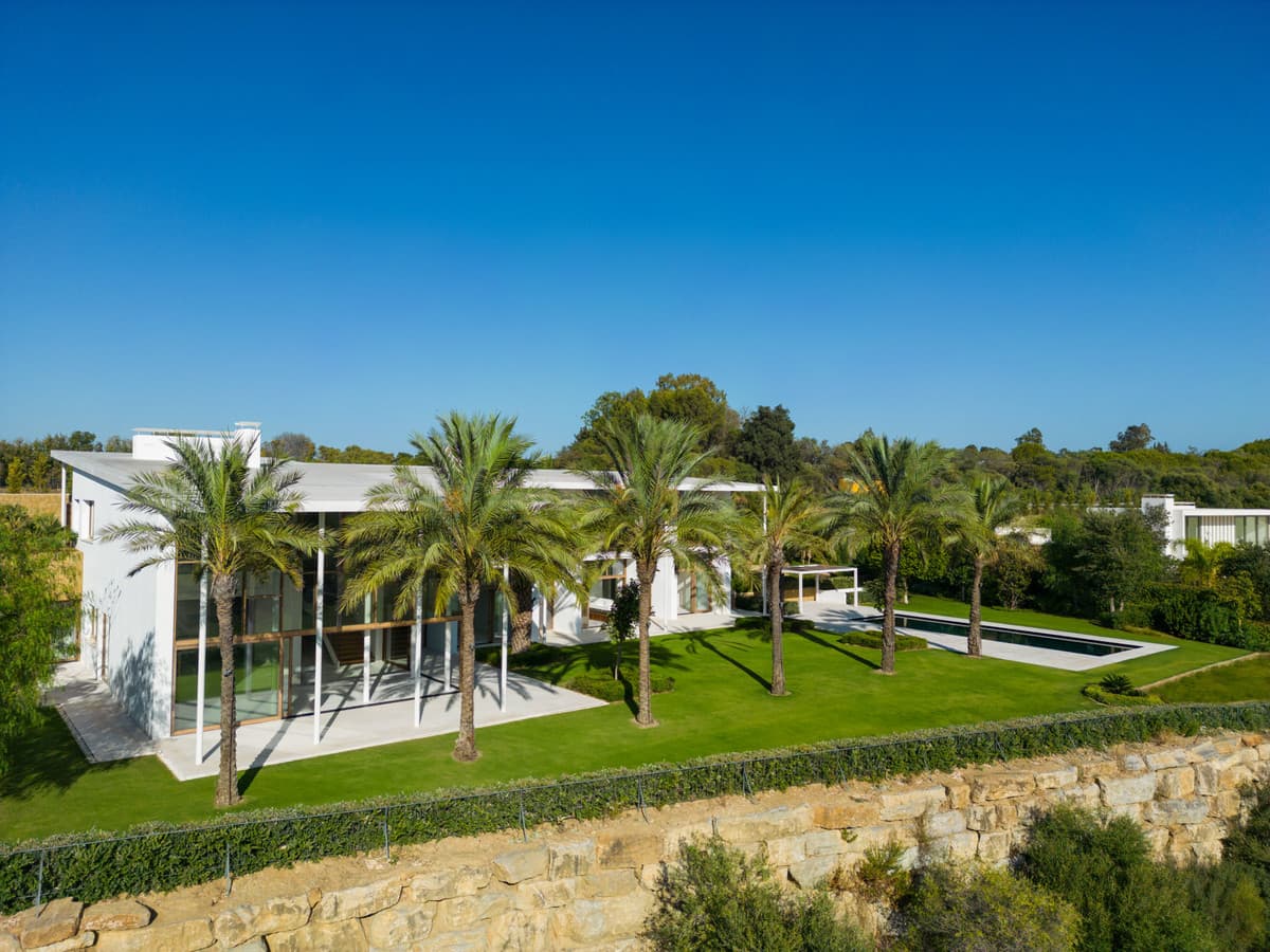 Detached Villa in Casares — photo 3 of 10
