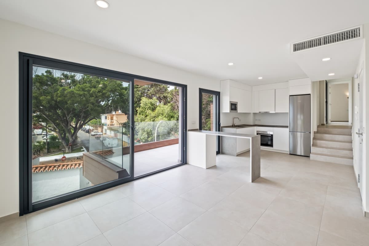 Middle Floor Apartment in Montemar — photo 9 of 10