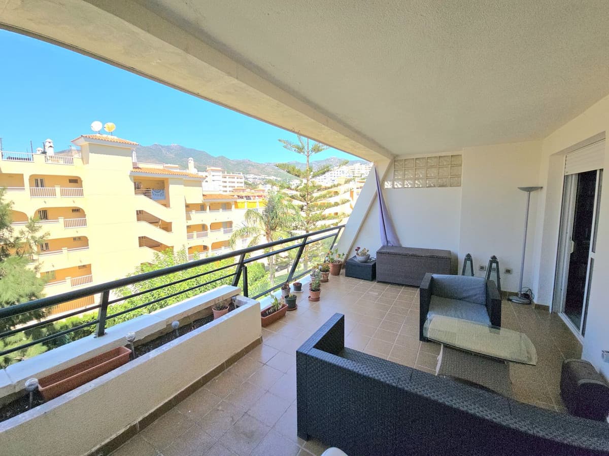 Middle Floor Apartment in Benalmadena Costa — photo 5 of 10
