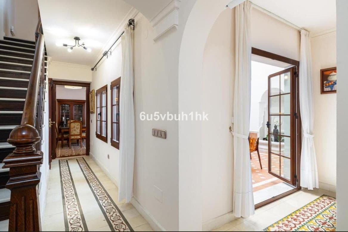 Townhouse in Fuengirola — photo 9 of 10