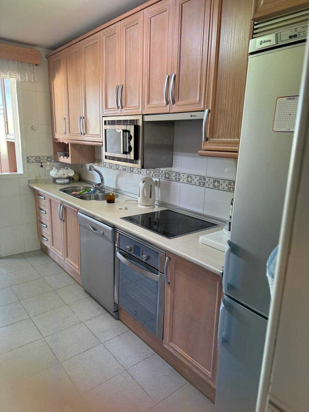 Middle Floor Apartment in Estepona — photo 9 of 10