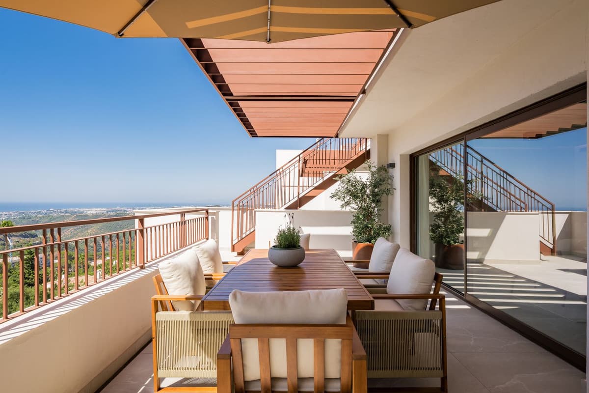 Penthouse Duplex in Istán — photo 7 of 10