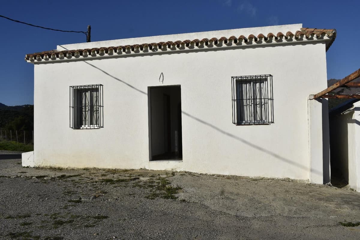 Land in Casares — photo 3 of 10