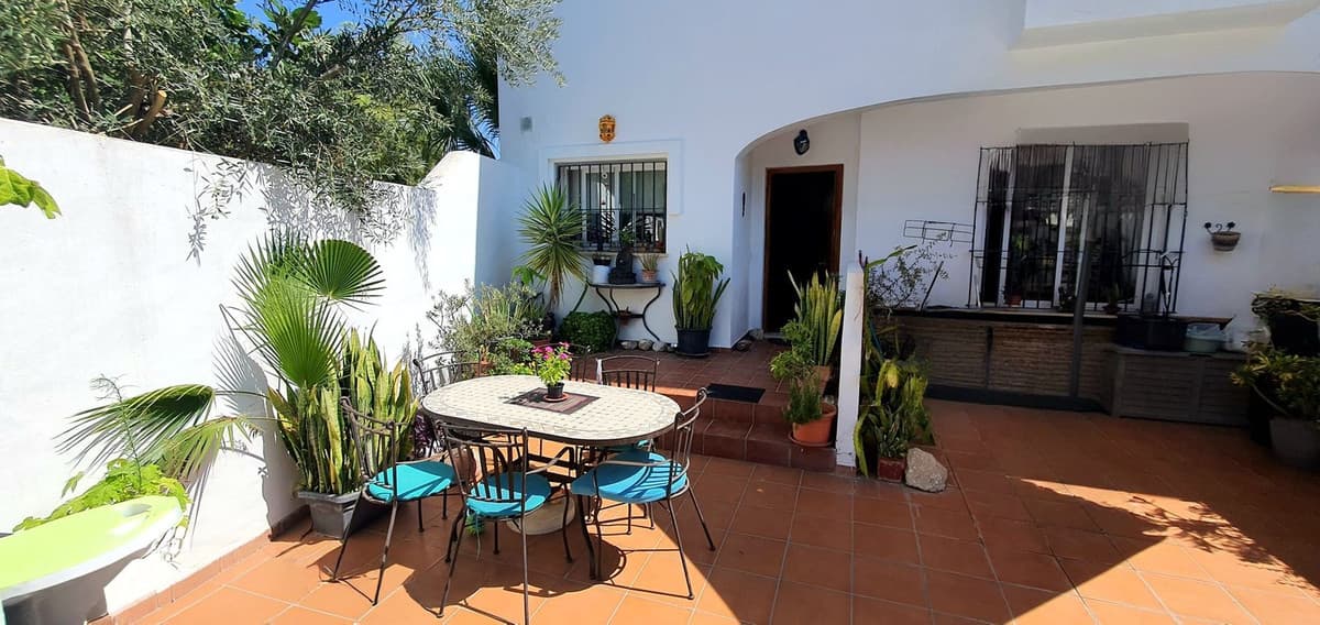 Townhouse in Fuengirola — photo 2 of 10