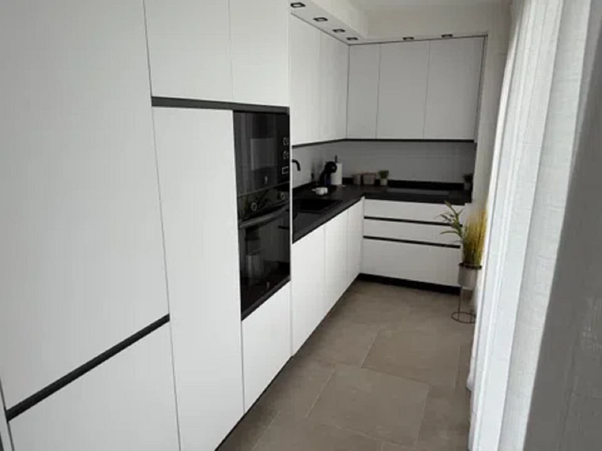 Middle Floor Apartment in Los Pacos — photo 8 of 10