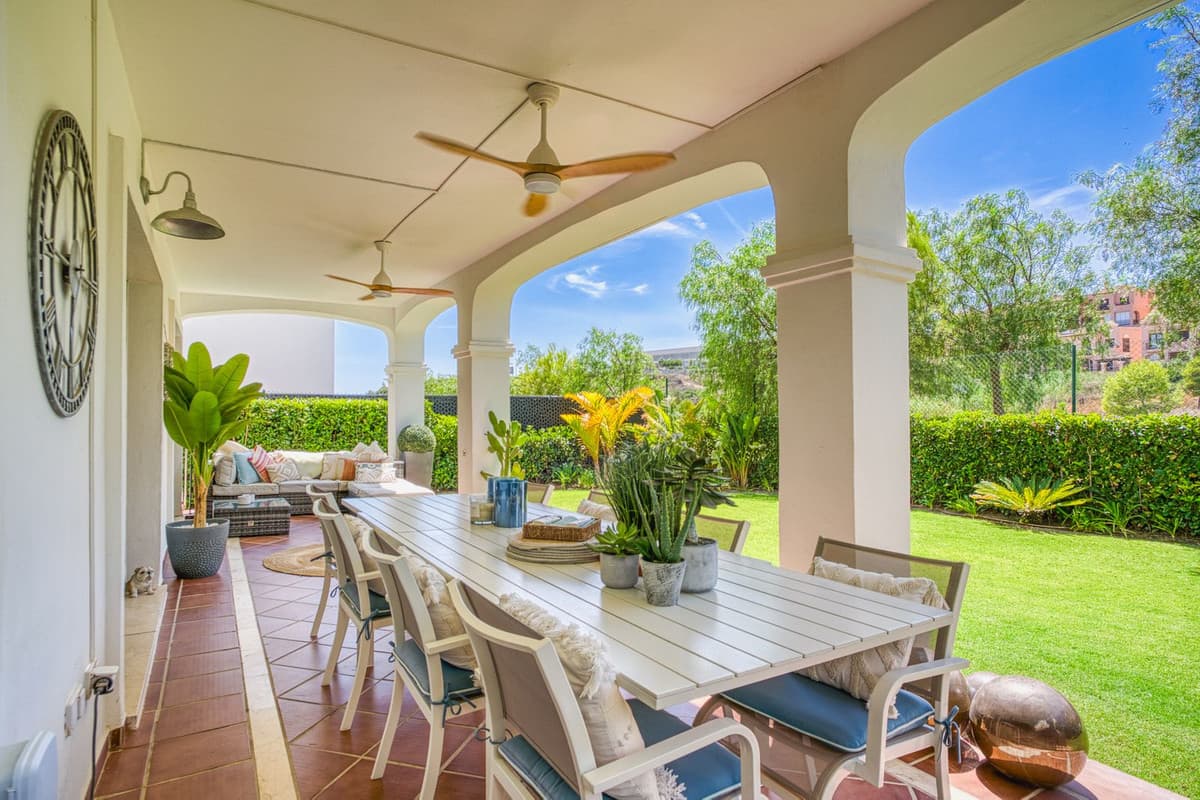 Detached Villa in Estepona — photo 4 of 10