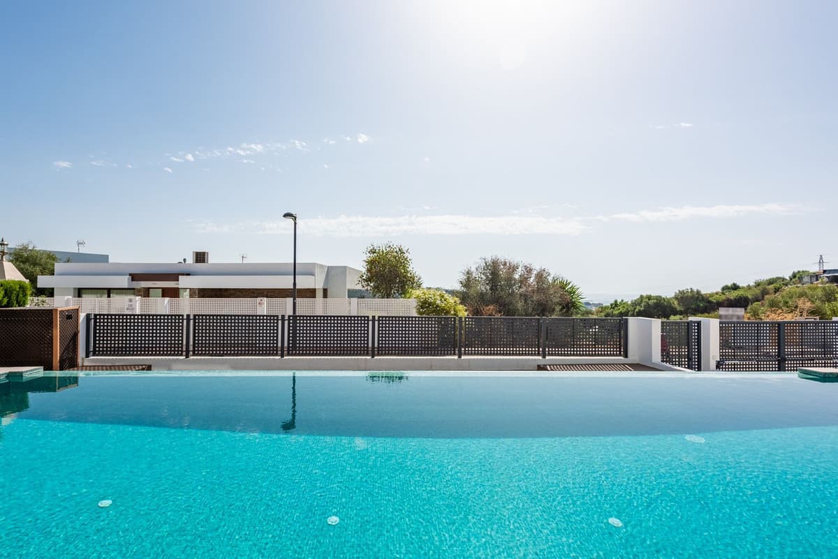 Detached Villa in Estepona — photo 4 of 10