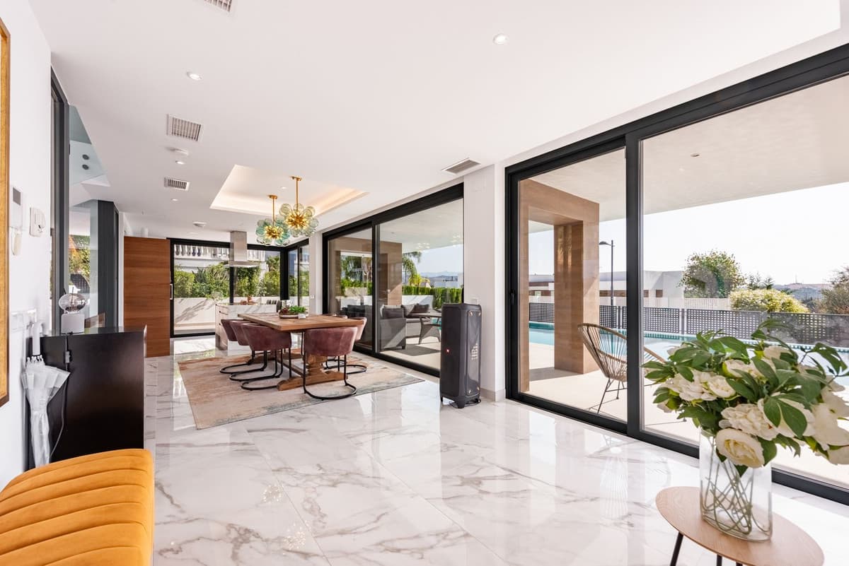 Detached Villa in Estepona — photo 7 of 10
