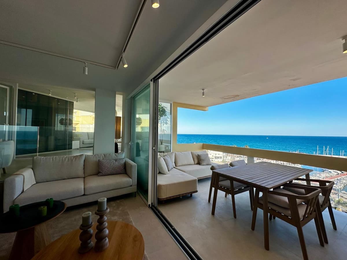 Middle Floor Apartment in Marbella — photo 5 of 10