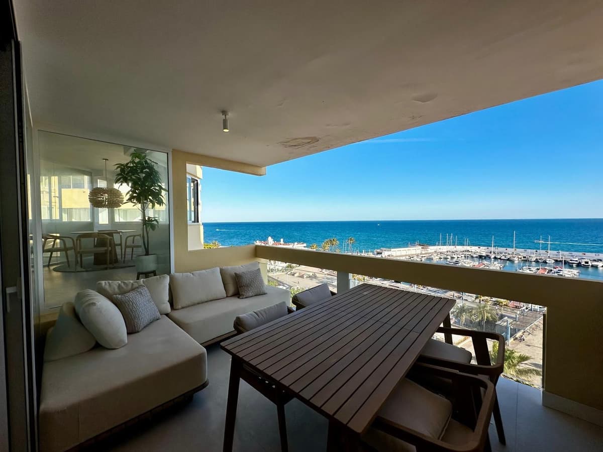 Middle Floor Apartment in Marbella — photo 8 of 10