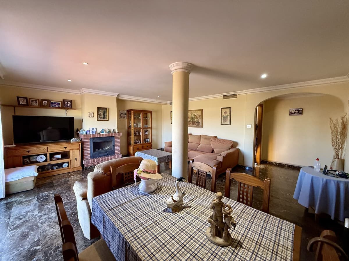 Top Floor Apartment in La Cala — photo 5 of 10