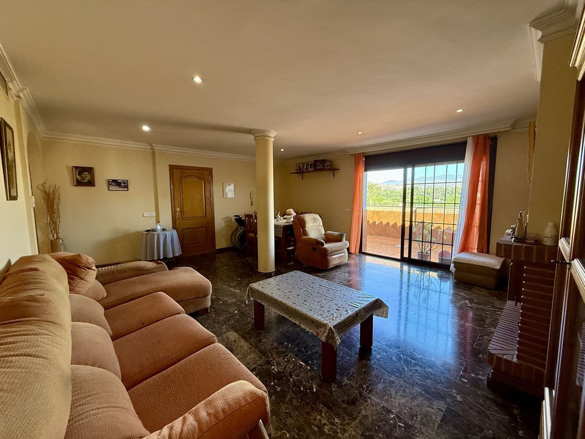 Top Floor Apartment in La Cala — photo 7 of 10