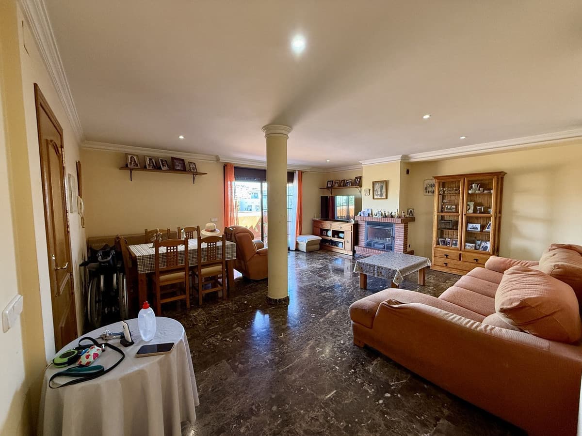 Top Floor Apartment in La Cala — photo 8 of 10