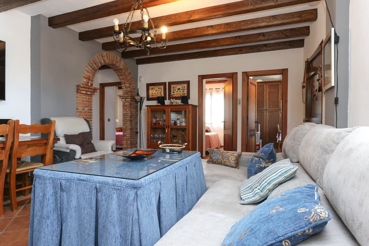 Detached Villa in Monda — photo 6 of 10