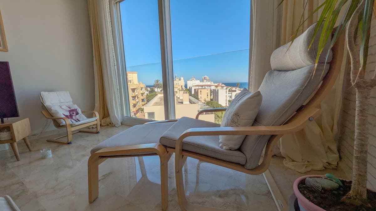 Penthouse Duplex in Estepona — photo 3 of 10
