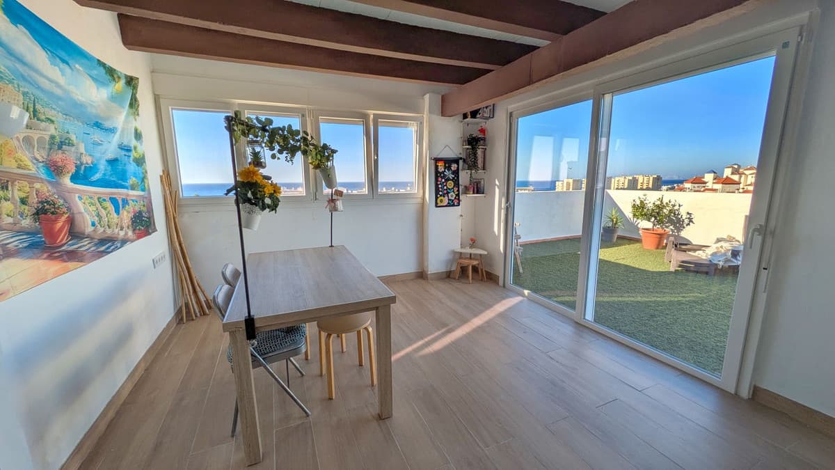 Penthouse Duplex in Estepona — photo 7 of 10
