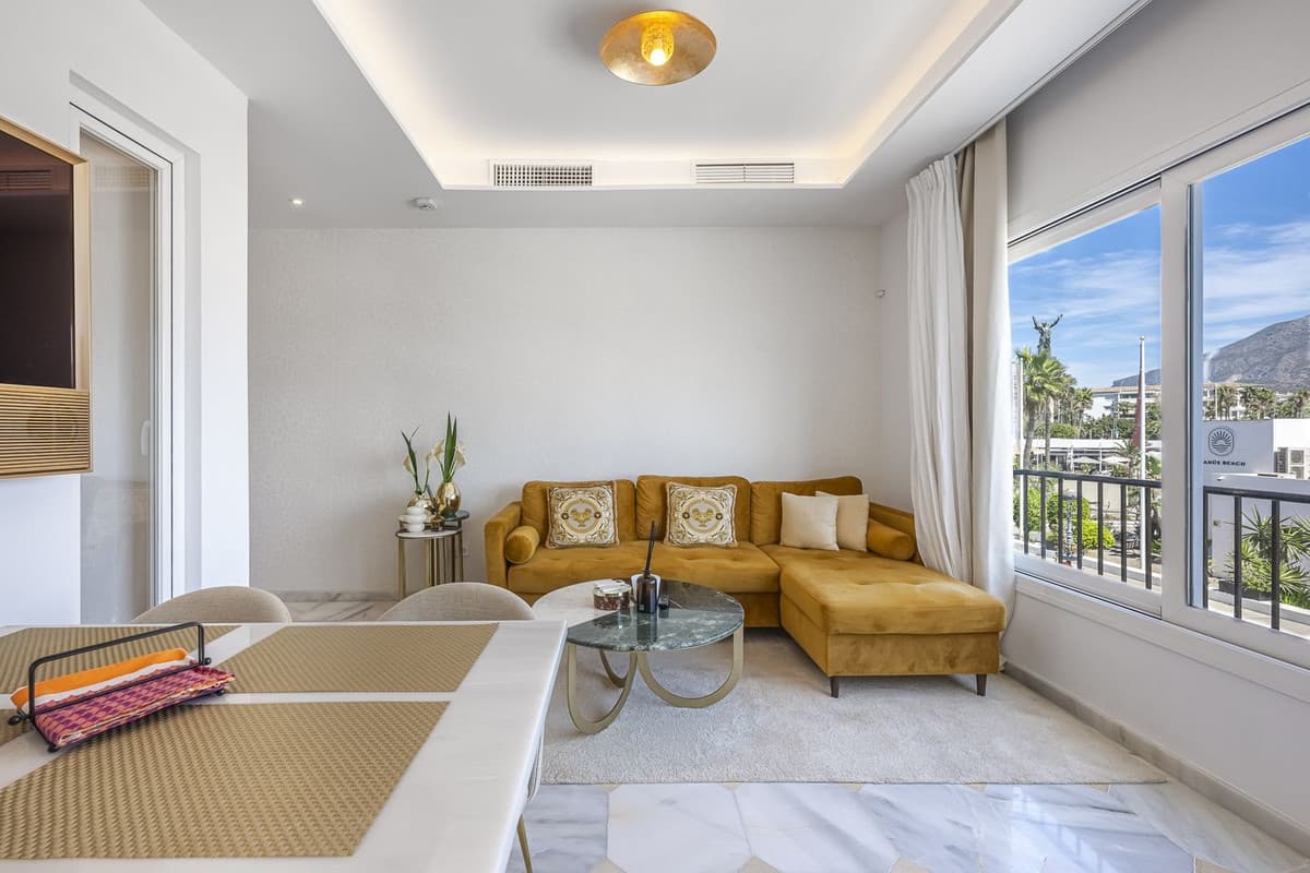 Top Floor Apartment in Puerto Banús — photo 4 of 10
