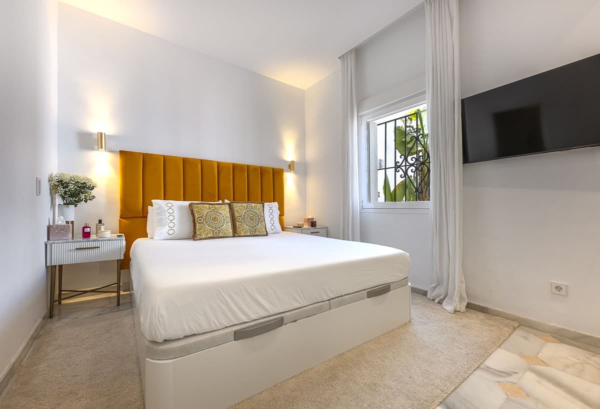 Top Floor Apartment in Puerto Banús — photo 10 of 10