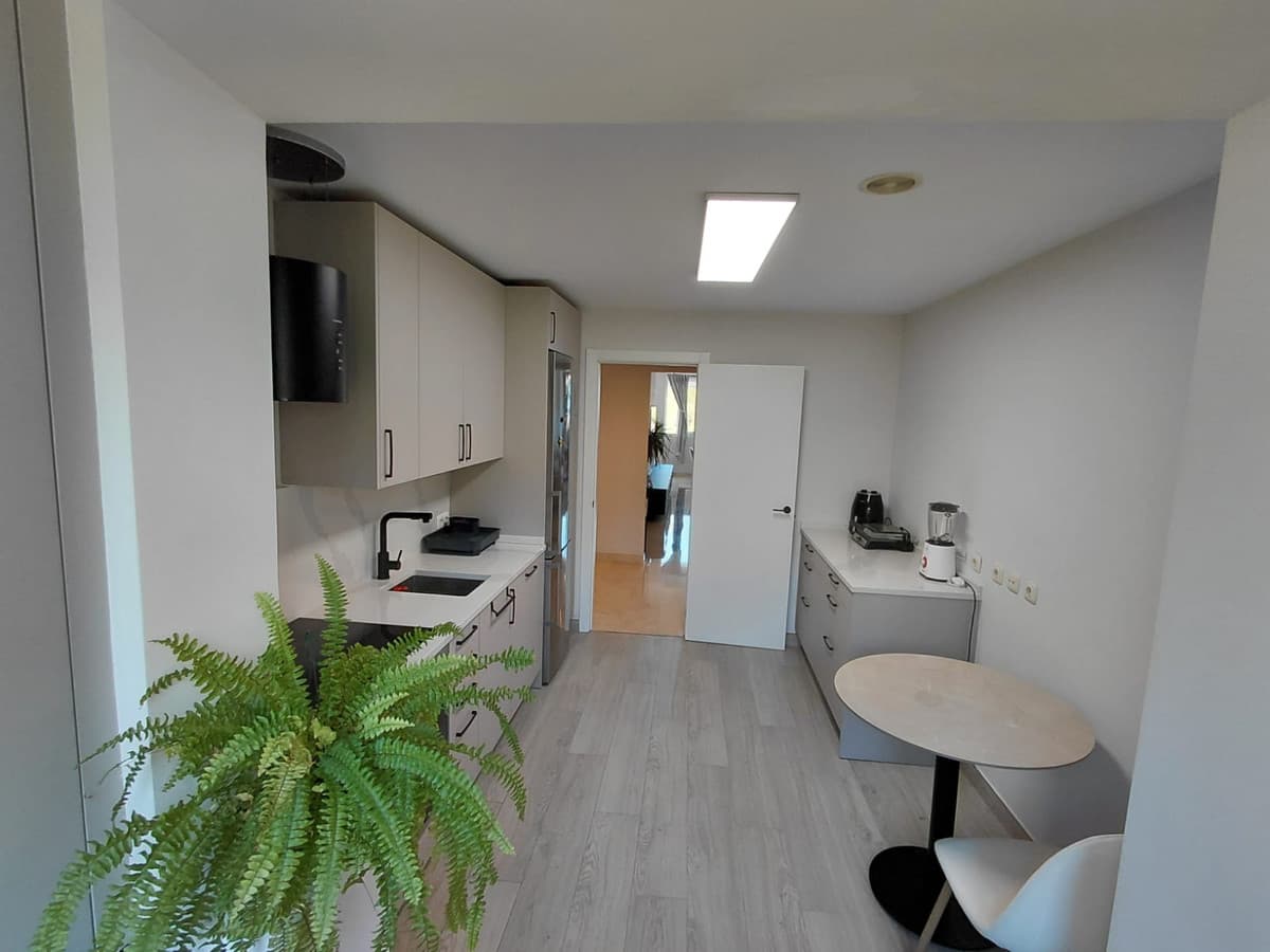 Middle Floor Apartment in Nagüeles — photo 10 of 10