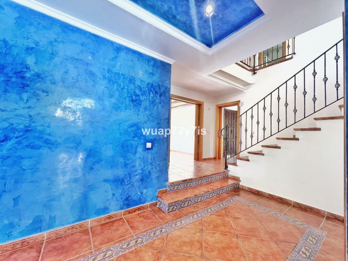 Detached Villa in Benalmadena — photo 9 of 10