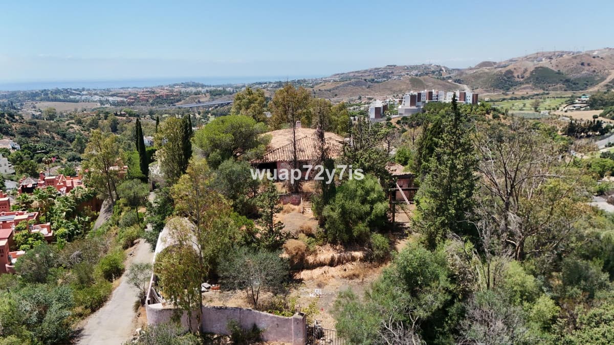 Residential Plot in Los Almendros — photo 2 of 6