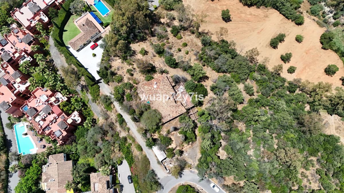 Residential Plot in Los Almendros — photo 3 of 6