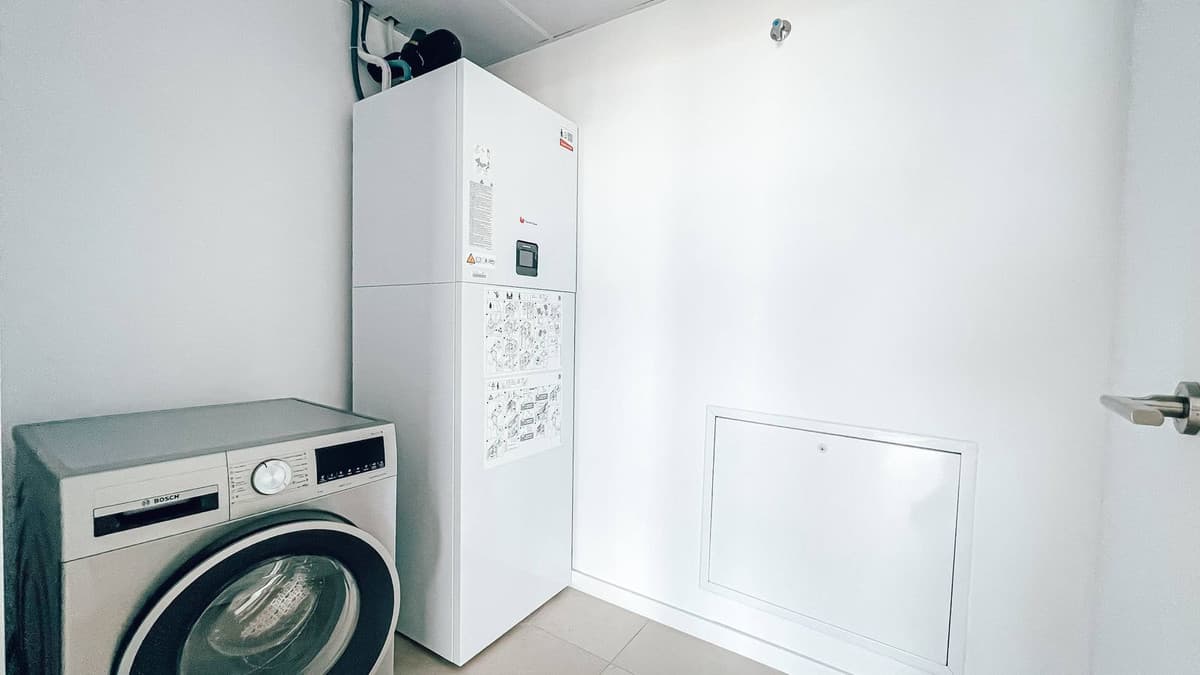 Middle Floor Apartment in Torremolinos — photo 9 of 10