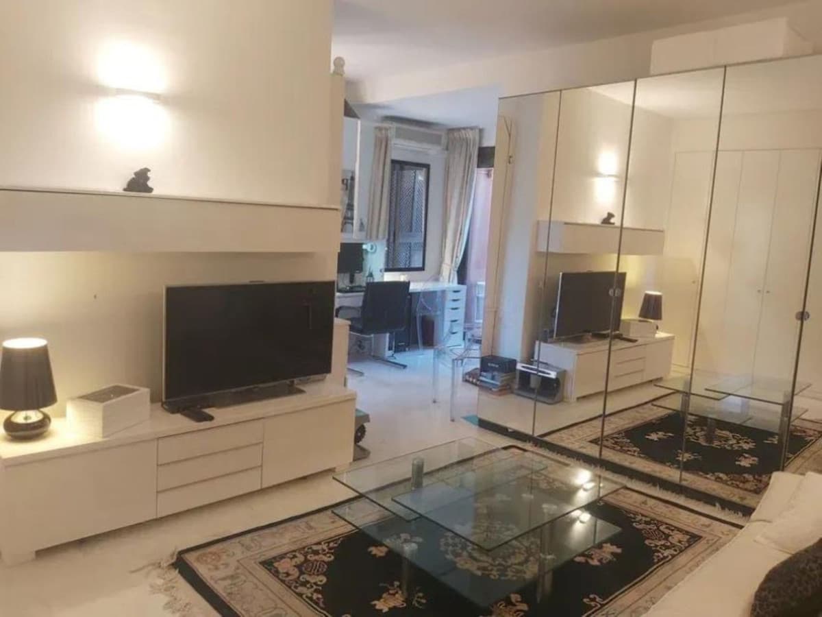 Middle Floor Apartment in Marbella — photo 8 of 10