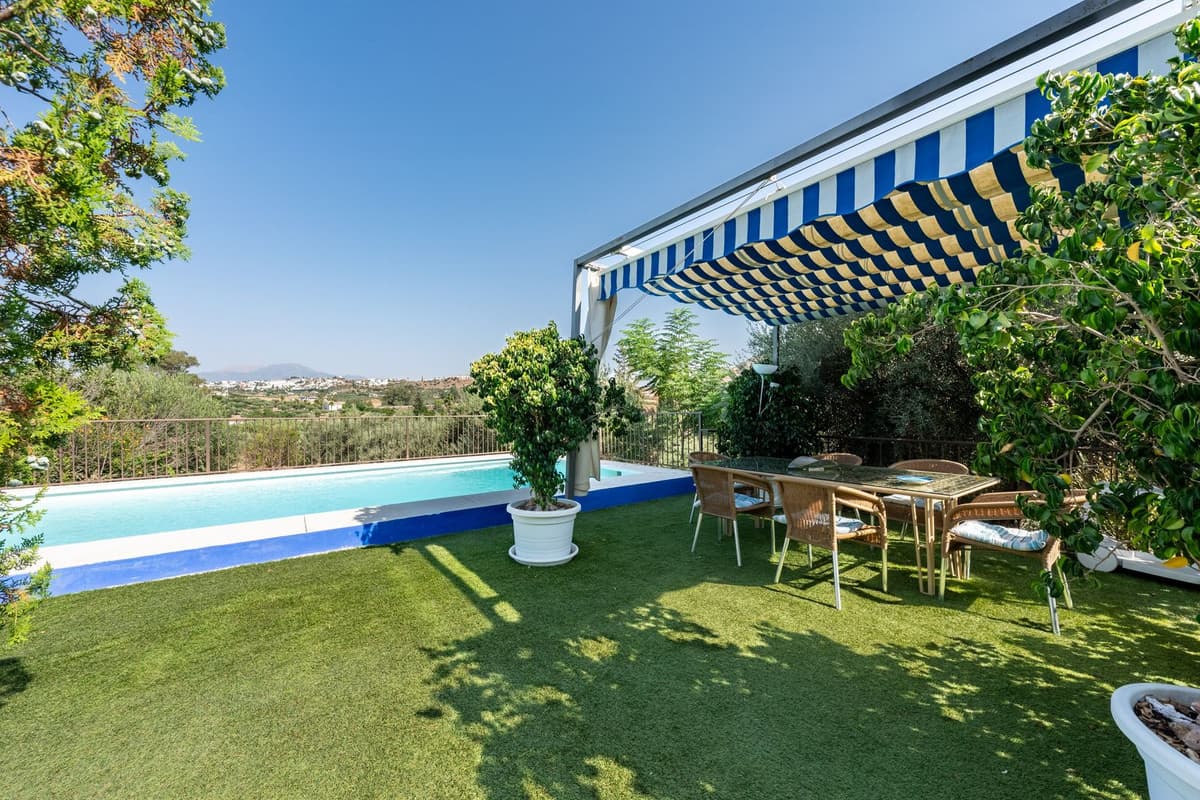 Cortijo in Coín — photo 1 of 10