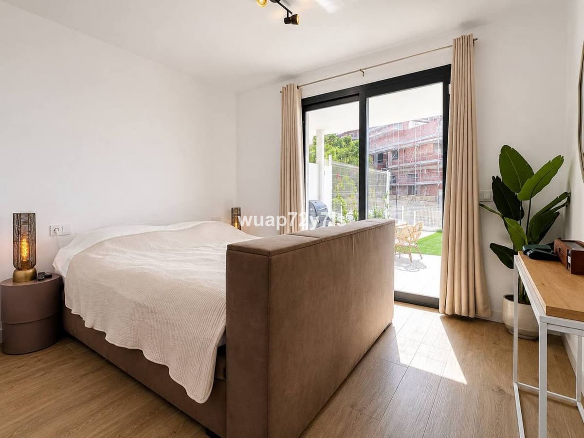 Ground Floor Apartment in Estepona — photo 6 of 10