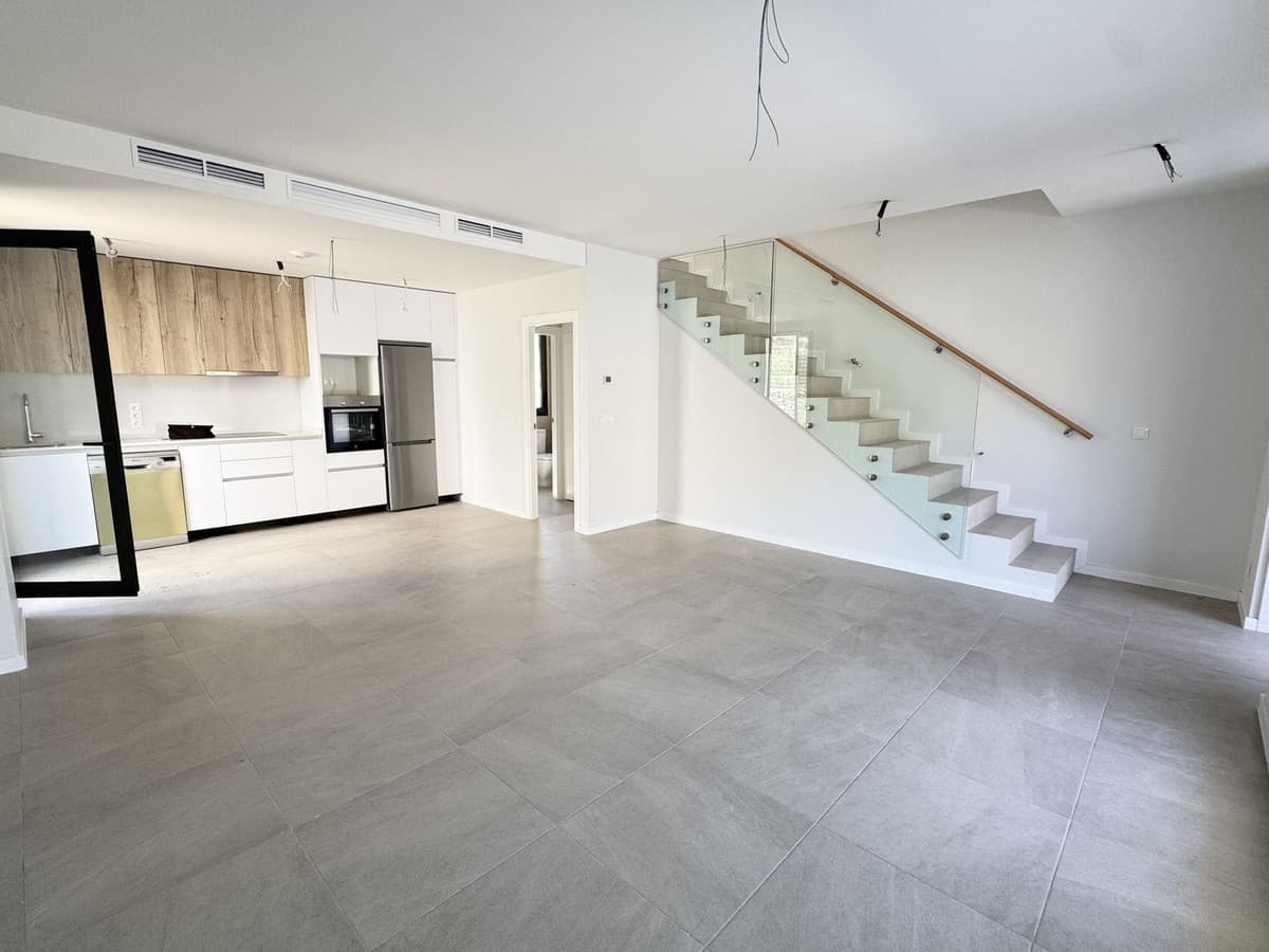 Semi-Detached House in Riviera del Sol — photo 2 of 20