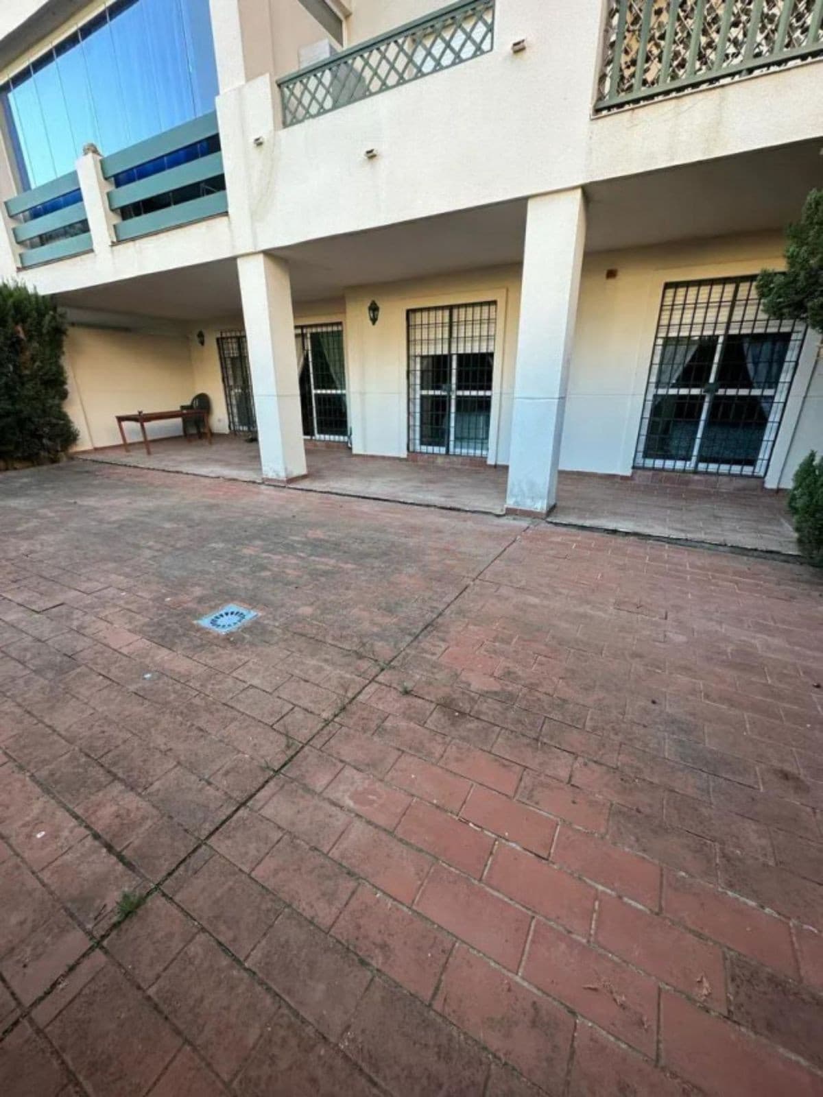 Ground Floor Apartment in Nueva Andalucía — photo 1 of 10