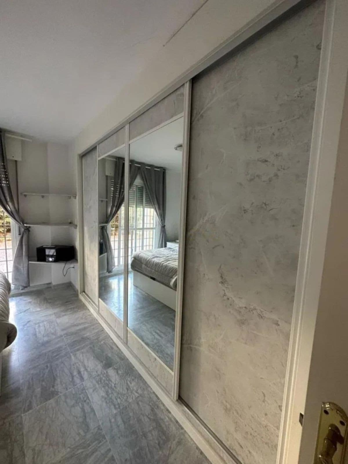 Ground Floor Apartment in Nueva Andalucía — photo 7 of 10