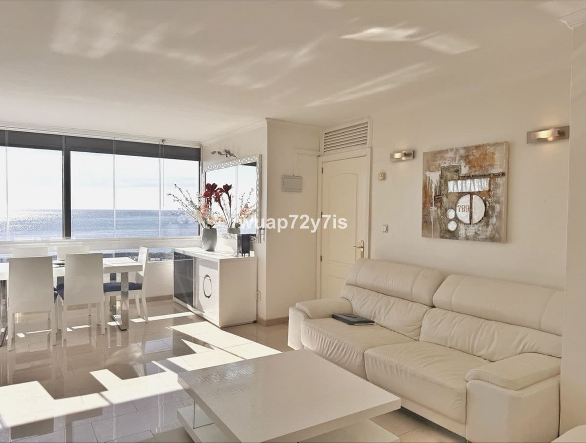 Top Floor Apartment in Fuengirola — photo 4 of 10