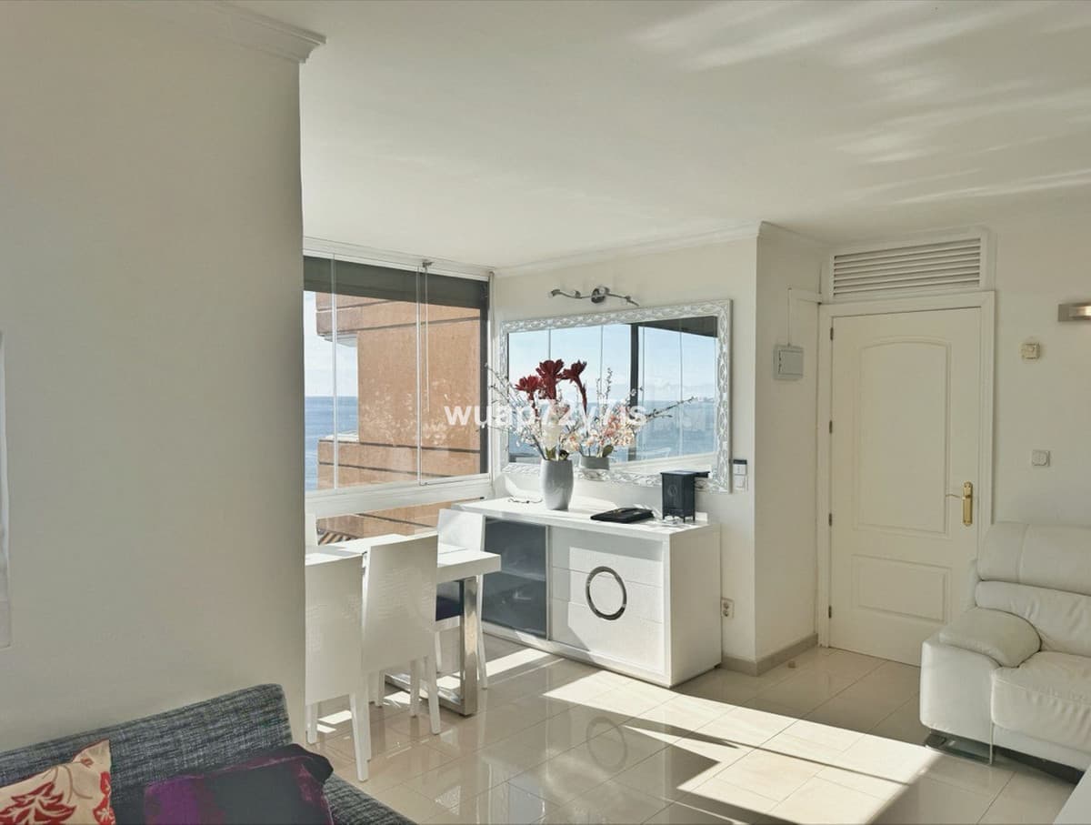 Top Floor Apartment in Fuengirola — photo 8 of 10
