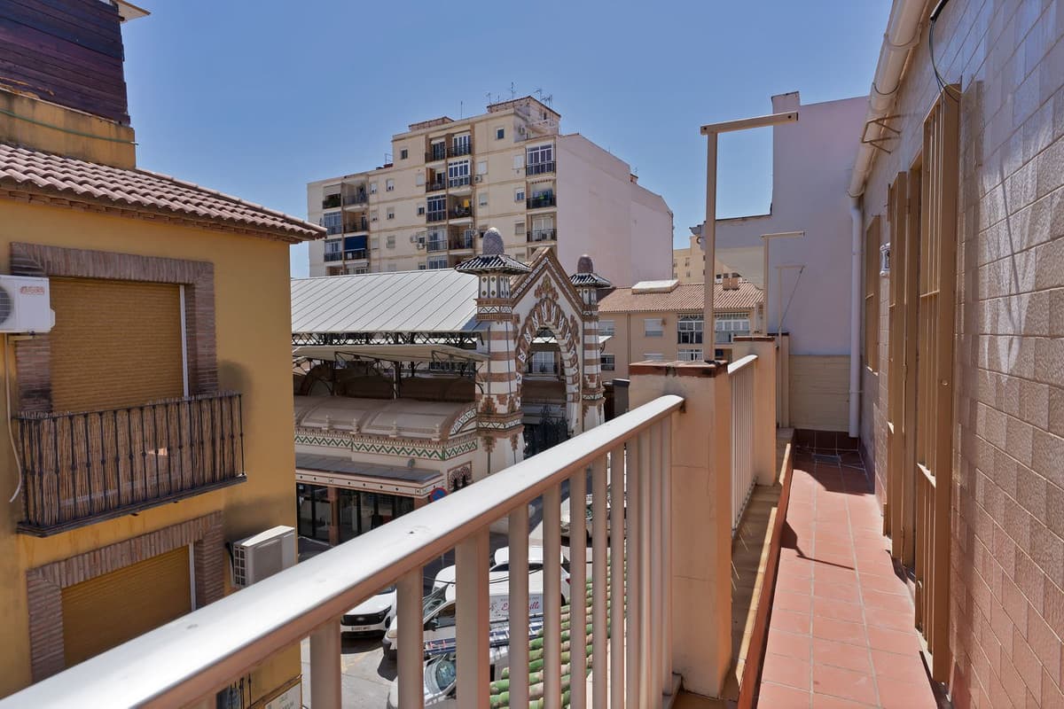 Semi-Detached House in Málaga Centro — photo 4 of 10