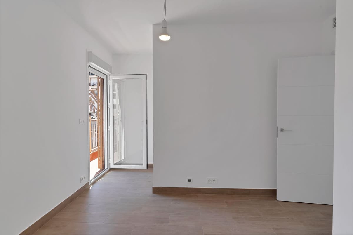 Semi-Detached House in Málaga Centro — photo 6 of 10
