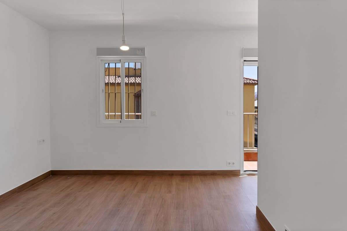 Semi-Detached House in Málaga Centro — photo 9 of 10