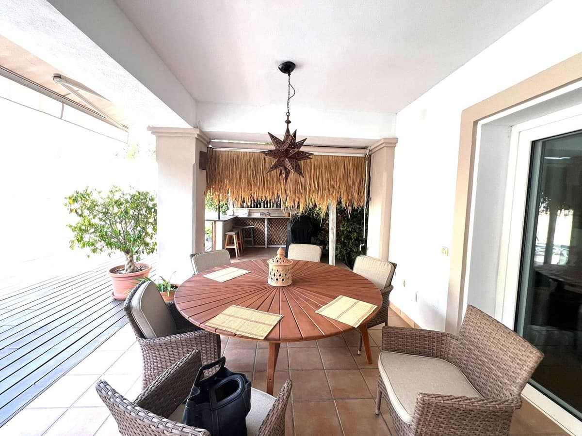 Detached Villa in Sierrezuela — photo 10 of 10