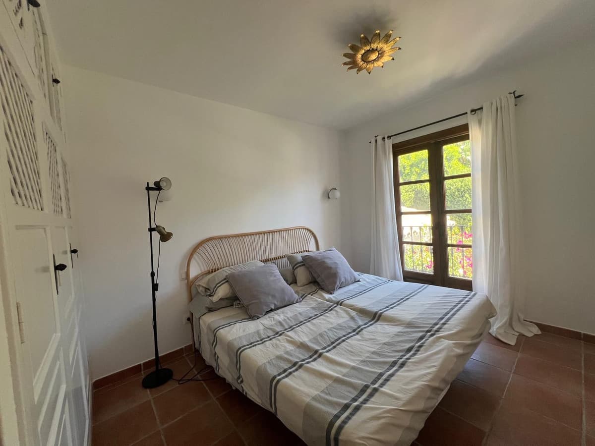 Top Floor Apartment in El Paraiso — photo 8 of 10