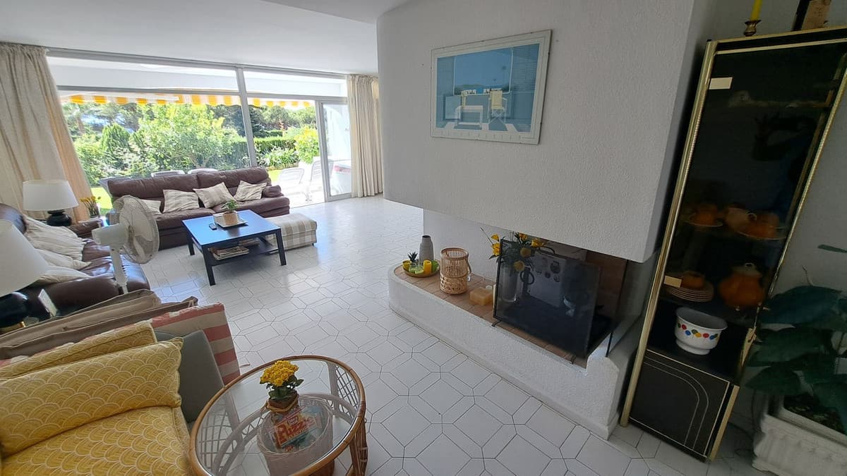 Townhouse in Miraflores — photo 10 of 10