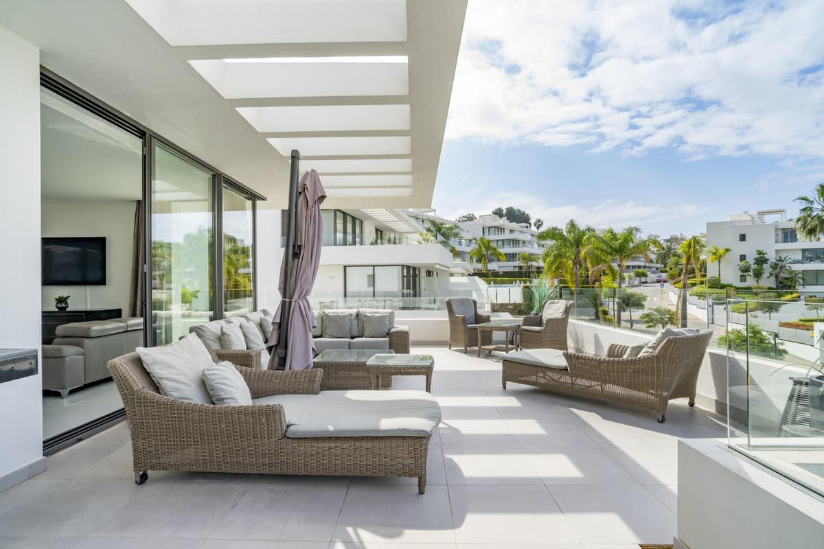 Penthouse in Estepona — photo 3 of 10